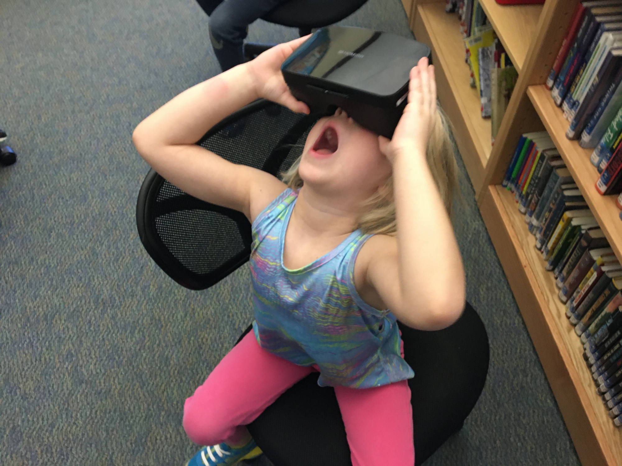 Students explore space through Virtual Reality